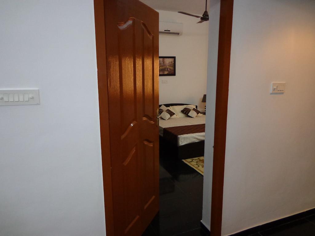 Remisha Service Apartments Chennai Esterno foto